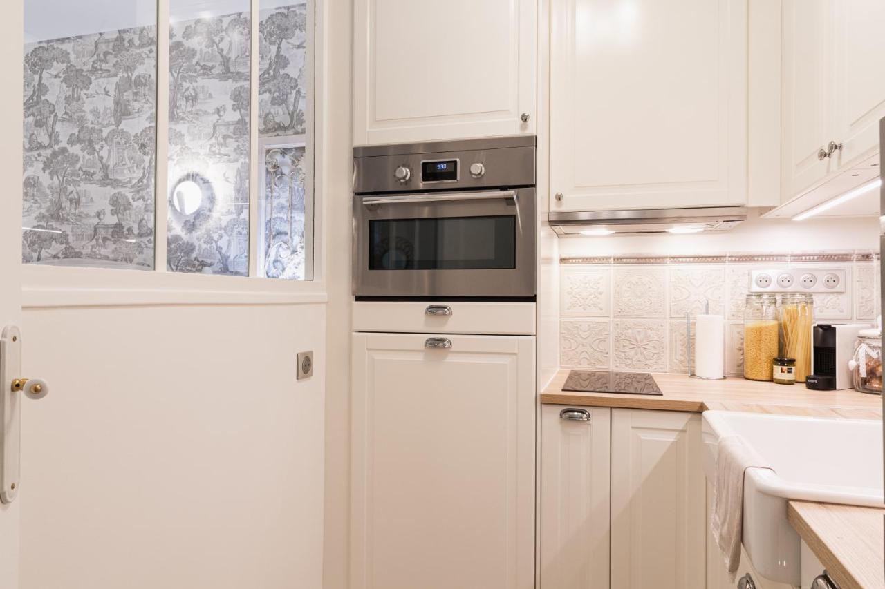The French Boudoir Apartment Epernay Ngoại thất bức ảnh