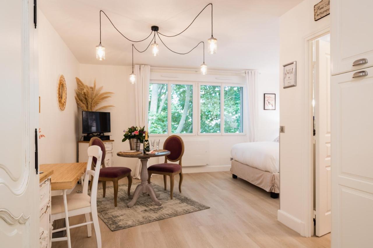 The French Boudoir Apartment Epernay Ngoại thất bức ảnh